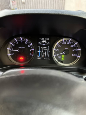 daihatsu-move-20152021-big-6