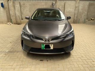 toyota-corolla-altis-2019