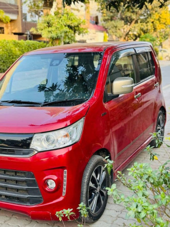 suzuki-wagon-r-stingray-2015-big-1