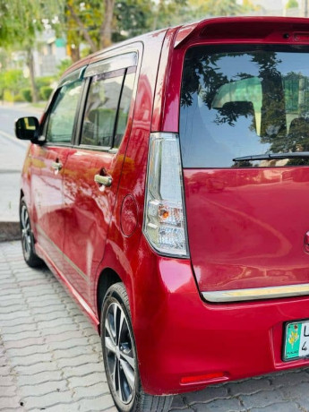 suzuki-wagon-r-stingray-2015-big-4
