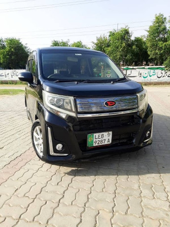 daihatsu-move-custom-2017-big-6