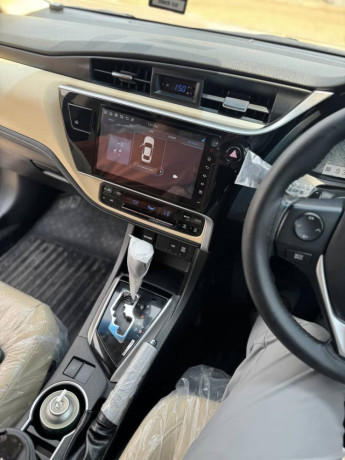 toyota-corolla-grande-18-cvti-2020-big-12