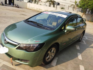 honda-civic-reborn-2007-sunroof-lush-condition