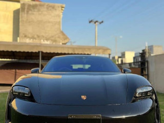 porsche-taycan-s4-2024