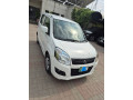 suzuki-wagon-r-2016-small-1