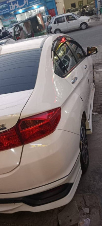 honda-aspire-15-big-2