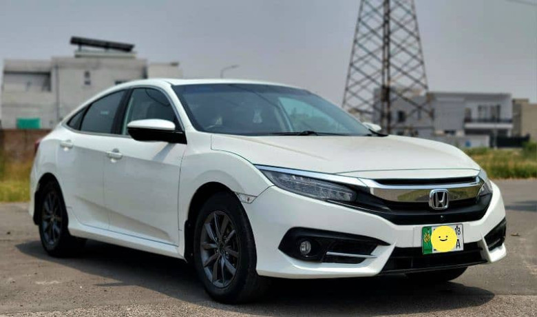 honda-civic-vti-oriel-prosmatec-2018-big-1