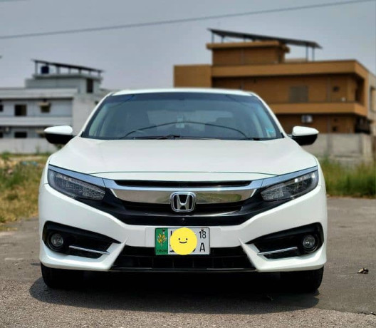 honda-civic-vti-oriel-prosmatec-2018-big-0