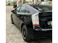 toyota-prius-20152011-small-3