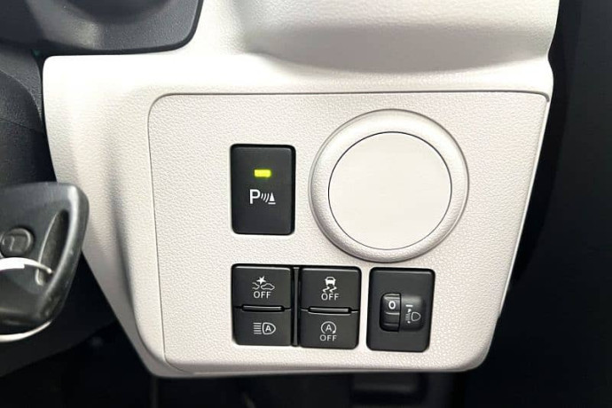 daihatsu-mira-x-limited-sa-iii-model-2022-big-12