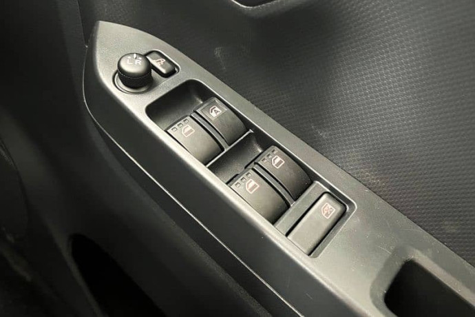 daihatsu-mira-x-limited-sa-iii-model-2022-big-11