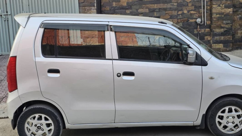 suzuki-wagon-r-vxr-big-6