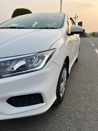 honda-city-12-i-vtec-cvt-like-new-big-1