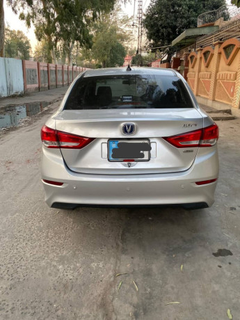 changan-alsvin-15l-dct-lumiere-big-8
