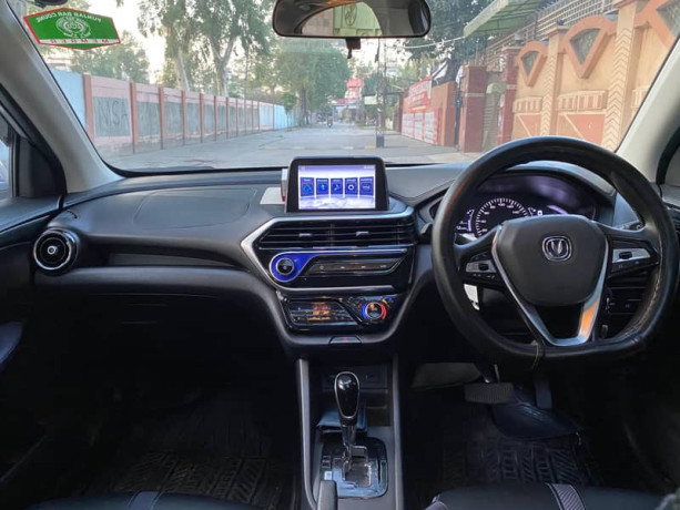 changan-alsvin-15l-dct-lumiere-big-3