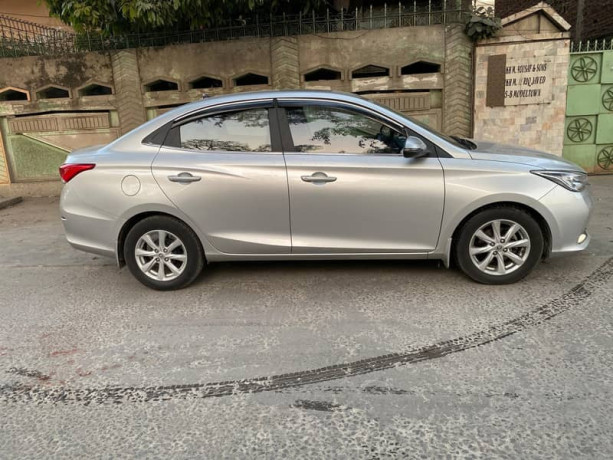changan-alsvin-15l-dct-lumiere-big-1