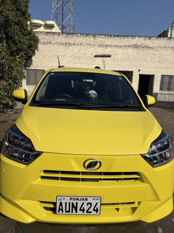 self-import-only-driven-20000-like-new-car-for-family-use-full-geninue-big-4