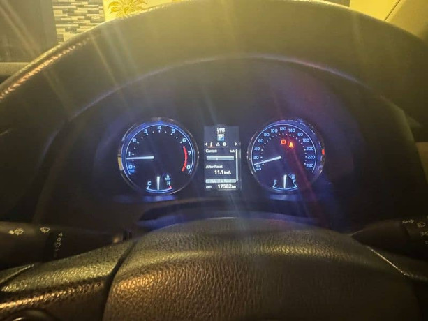 toyota-corolla-altis-2019-big-5