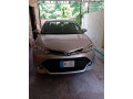 toyota-corolla-axio-2017-small-0