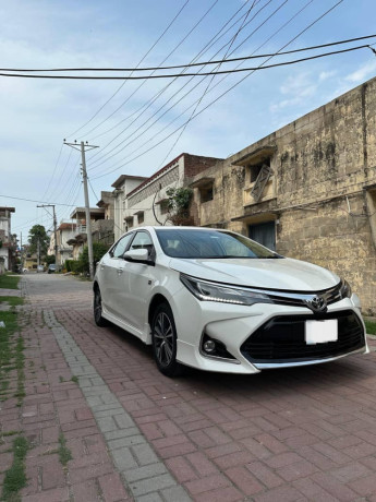 toyota-corolla-altis-grande-18-x-2021-big-1