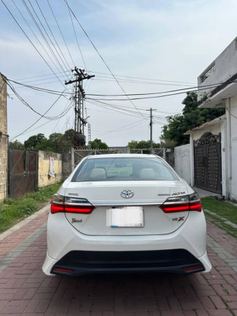 toyota-corolla-altis-grande-18-x-2021-big-7