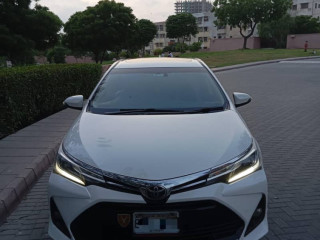 toyota-corolla-altis-grande-2018-1st-owner