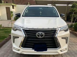 toyota-fortuner-27-petrol