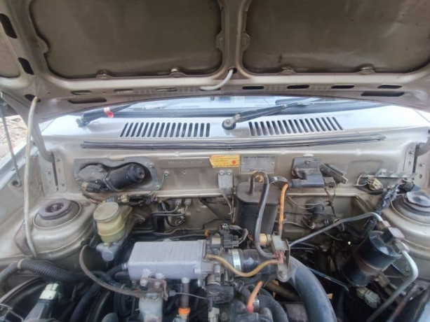 suzuki-mehran-vx-2014-big-10