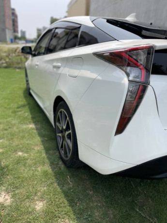 prius-201822-big-5