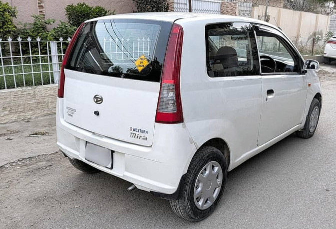daihatsu-mira-2007-big-4