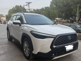toyota-corolla-cross-18-hev-x