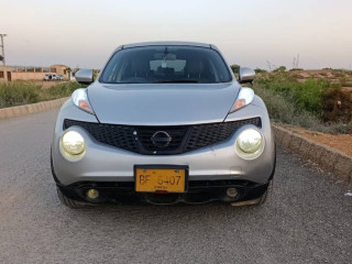 nissan-juke-2010-full-option