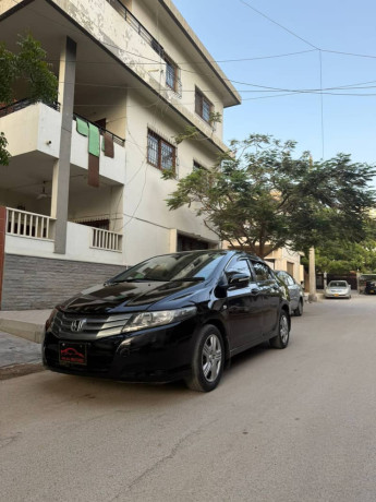 honda-city-13-i-vtec-prosmatec-2010-big-2