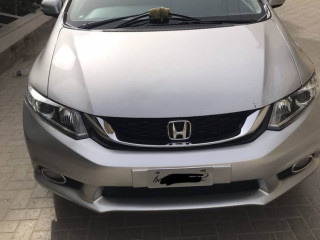 honda-civic-2013-ug
