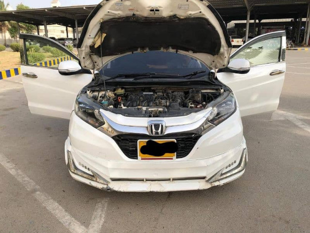 honda-vezel-2015-reg-2016-z-sensing-orignal-body-kit-installed-big-8