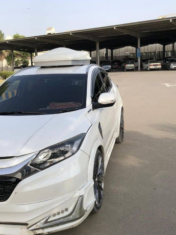 honda-vezel-2015-reg-2016-z-sensing-orignal-body-kit-installed-big-0