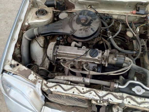 suzuki-cultus-vxl-2006-7-big-16
