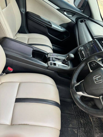 honda-civic-vti-oriel-prosmatec-2016-big-4