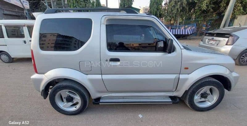 suzuki-jimny-1998-big-0