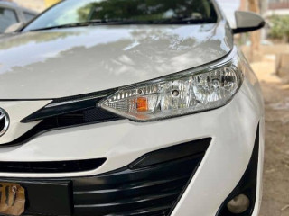 toyota-yaris-2021-0310211-9090