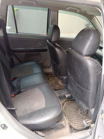 mazda-demio-2005-big-11