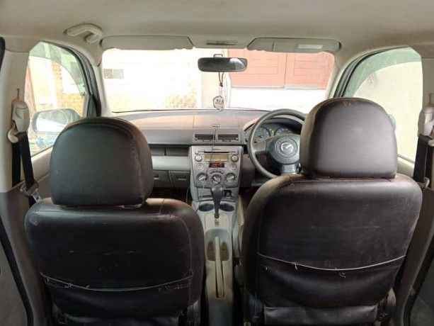 mazda-demio-2005-big-10