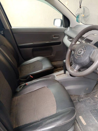 mazda-demio-2005-big-9