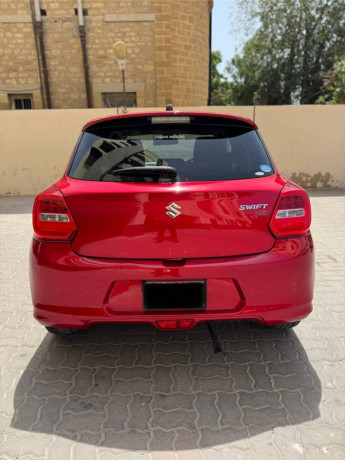suzuki-swift-201922-rs-japanese-big-3