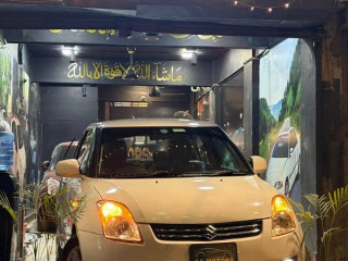 suzuki-swift-dlx-132018