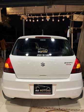 suzuki-swift-dlx-132018-big-4