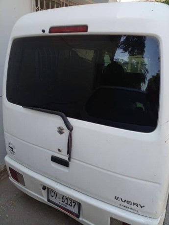 suzuki-every-wagon-2011-big-2