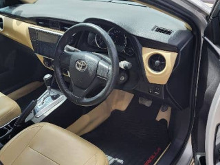 toyota-corolla-gli-2020