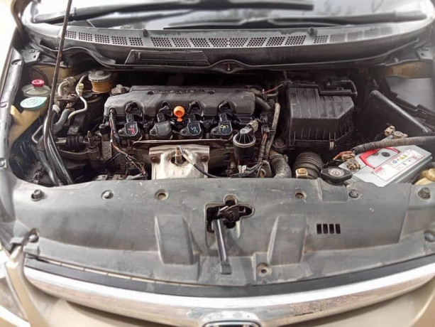 honda-civic-riborn-2010-big-6