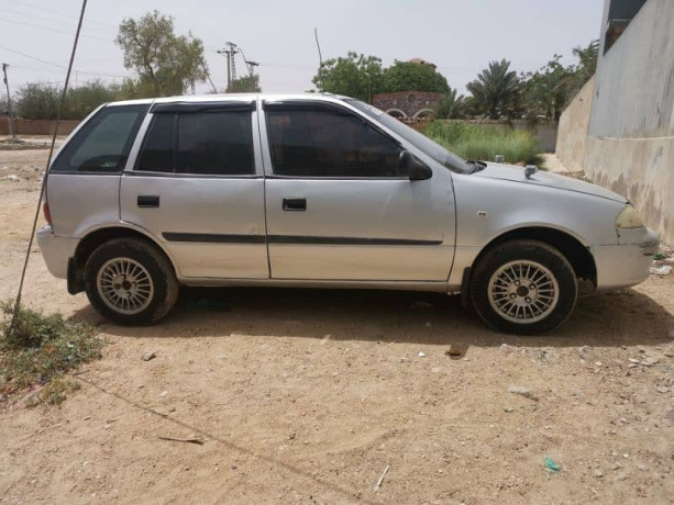 suzuki-cultus-vxr-2003-big-0